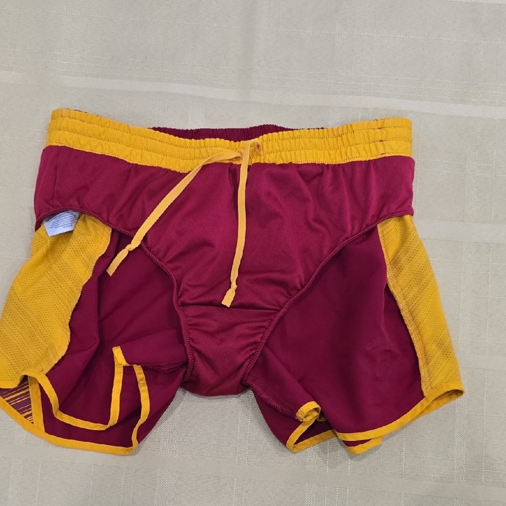 Nike USC Trojans Athletic Shorts Maroon Gold Size S Dri Fit - Picture 6 of 7